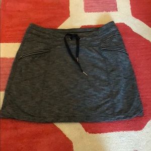 Athleta skirt